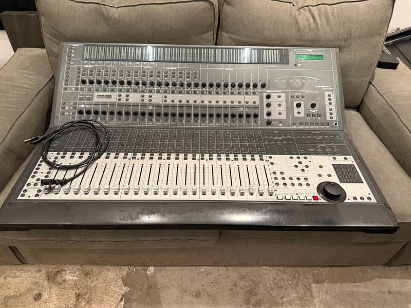 Digidesign Control 24 Pro Tools Controller | Reverb