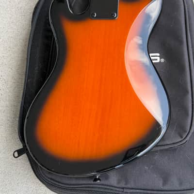 Kala UBASS-SB-TB-FS Solid Body Fretted U-Bass Sunburst w/Padded Gig Bag image 5