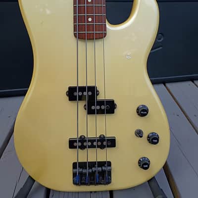 1985 Fender Jazz Bass Special Champagne Pearl image 19