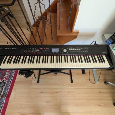 Roland RD700-NX
