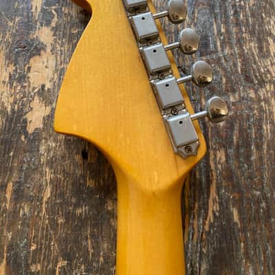 Fender 1969 Reissue Mustang Three Tone Sunburst MIJ Japan 2010 w/ Hardcase image 17