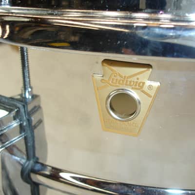 Ludwig LB402B 14"x6.5" Chrome Over Brass Snare Drum image 5