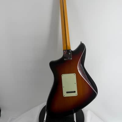 Fender Player Plus Meteora HH 2022 - Present - 3-Color Sunburst Fender USA Scalloped Neck! - Pro Setup! image 7