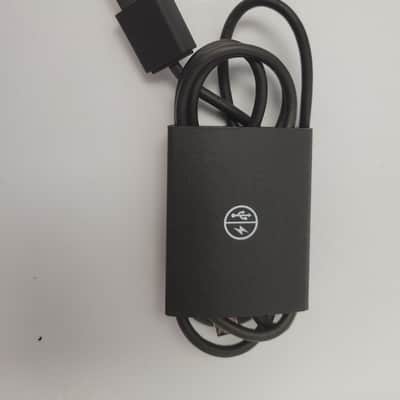 Beats Solo 3 Headphones image 12