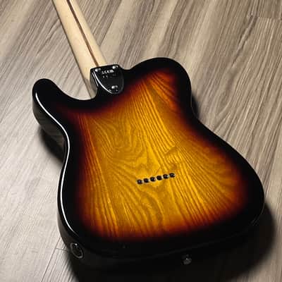 Fender Japan MIJ FSR Collection Traditional 70s Telecaster Thinline with Maple FB in 3-Tone Sunburst image 6