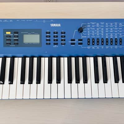Yamaha CS1x Control Synthesizer 1996 Blue
