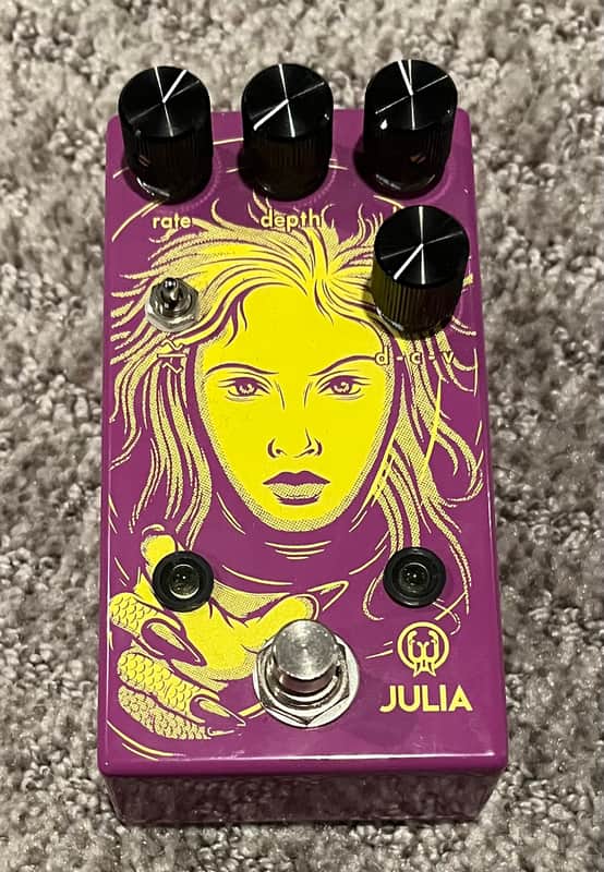 Walrus Audio Julia Chorus / Vibrato V2 2019 - Present - Purple