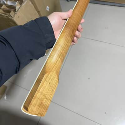 White binding Round stainless steel 4a 22 frets Roasted Maple guitar neck Rosewood fingerboard Pearl block inlay 25.5inch hole 10mm image 6
