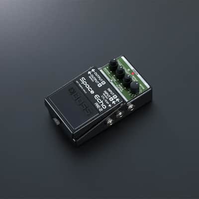 BOSS RE-2 Space Echo Tape Echo Pedal image 4
