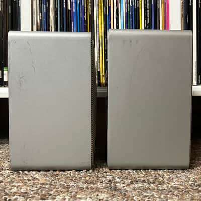 Vintage Realistic Minimus-7 Silver Bookshelf Speaker Pair Radio Shack TESTED ✅ image 10