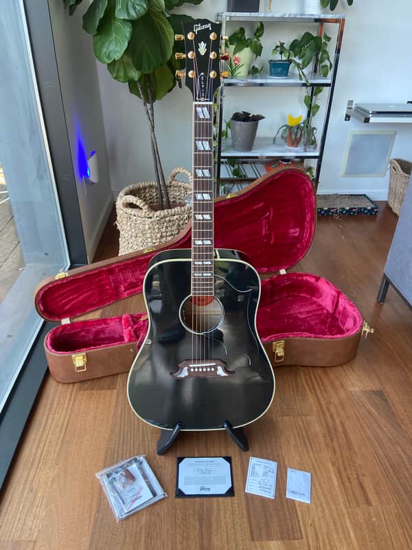 2025 Gibson Elvis Presley Signature Dove image 1