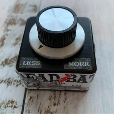 Alchemy Audio "Dead Bat" Dying 9 Volt Battery Simulator Effect Pedal Voltage Sag image 2