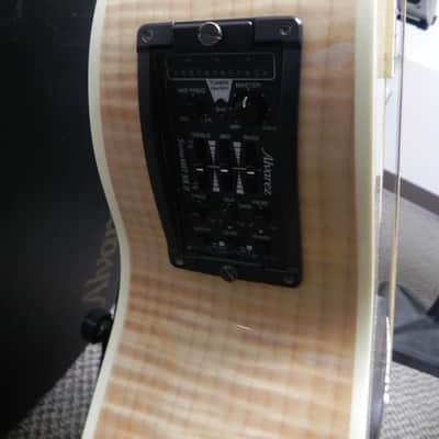 Alvarez AJ60SC NAT Flame Maple Jumbo Cutaway Acoustic/Electric Guitar Natural Blonde image 8