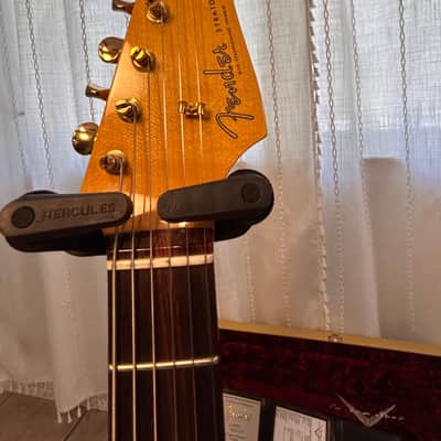 Fender Custom Shop Stevie Ray Vaughan Stratocaster NOS 2019 - Present - 3-Color Sunburst image 9