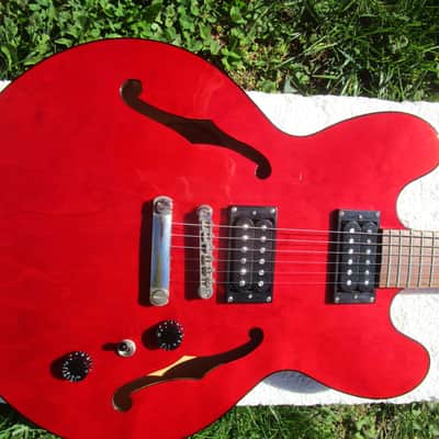 Epiphone Dot Studio 335 Guitar,  Cherry Red, Gig Bag, Mint image 5