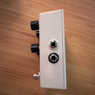 Alexander Pedals Luminous Phaseshifter 2023 - Present - White / Glow-In-The-Dark image 3