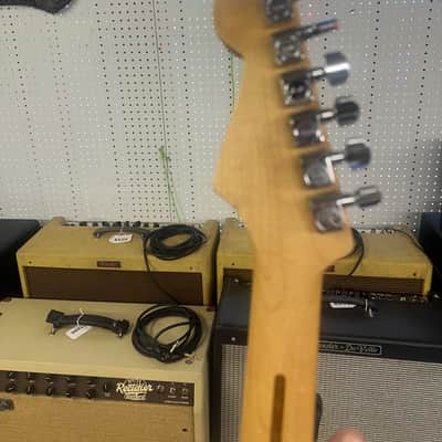 Fender Standard MIM Stratocaster with Rosewood Fretboard 2005 - 2008 - Electron Blue image 8
