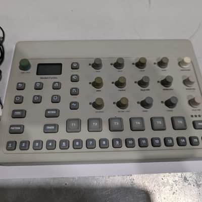 Elektron Model:Cycles Groovebox 2020 - Gray image 4
