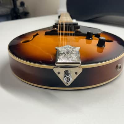 Fender FM52E Mandolin 2010s - Sunburst image 5