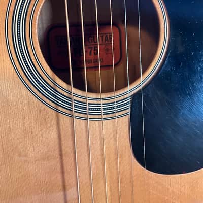 Yamaha FG-75 Folk Guitar 1968 - 1974 (red label) image 9