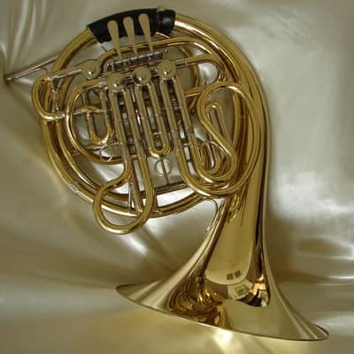 **HOLTON FARKAS H180 DOUBLE FRENCH HORN** NEAR MINT! image 1