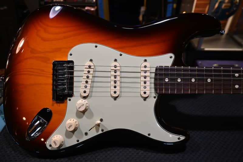 Fender Custom Shop Custom DLX Stratocaster 2009 - Chocolate 3-Tone Sunburst #3314 image 1