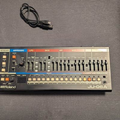 Roland JU-06A Boutique Series Synthesizer Module 2019 - Present - Black
