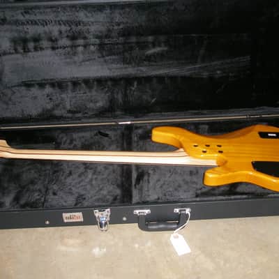 Michael Kelly Pinnacle 4 2020s - Natural Burl Fretless image 4