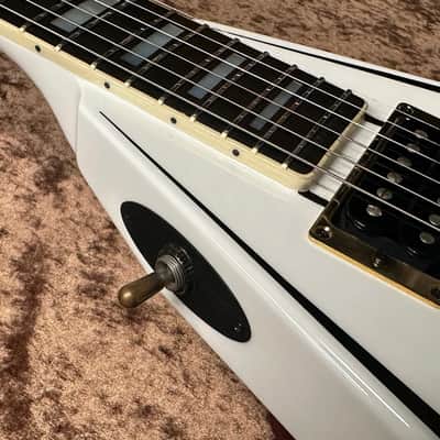 Jackson USA Randy Rhoads Tribute Edition Vintage Tremolo -White w/Blk Pin Stripe- [GSB019] image 9