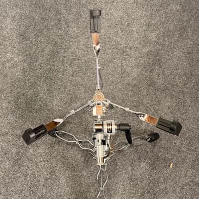 Used DW 9000 Snare Drum Stand - Very Good image 4