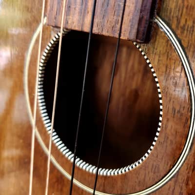 Guyatone-Howard Baritone Ukulele Purfled Trim 1960s Solid Mahogany Video image 3