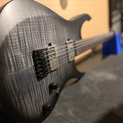 Balaguer Diablo 6 String image 7
