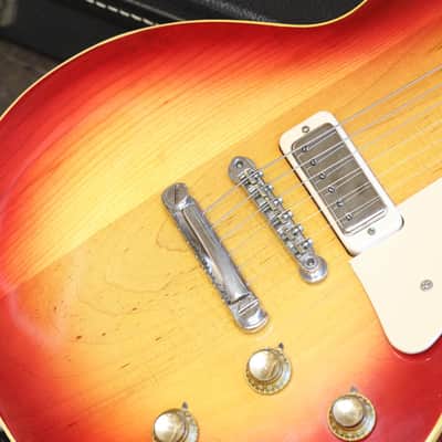 1973 Gibson Les Paul Deluxe Electric Guitar Cherry Sunburst + OHSC image 4