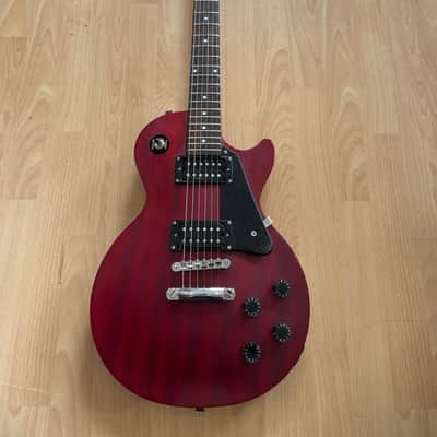Epiphone Les Paul Studio in Wine Red Finish - Excellent Condition image 1