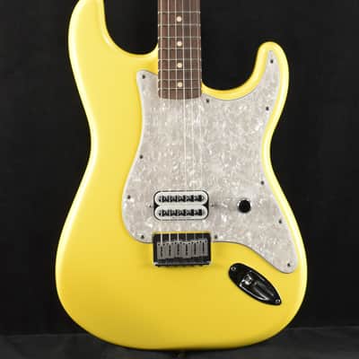 Mint Fender Tom DeLonge Stratocaster Graffiti Yellow Rosewood Fingerboard image 1
