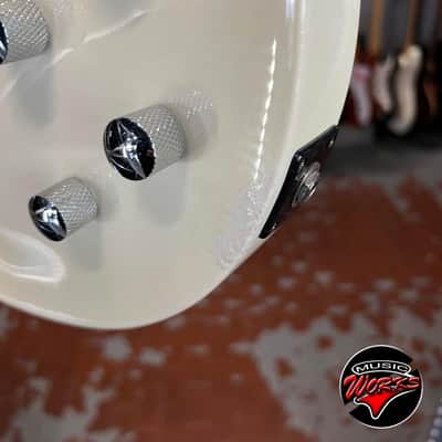 Epiphone   Les Paul Studio Limited Alpine White image 9