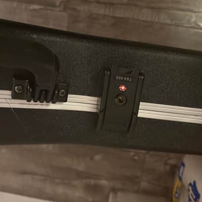 Jackson V Series Molded Guitar Case 2010s - Black image 4
