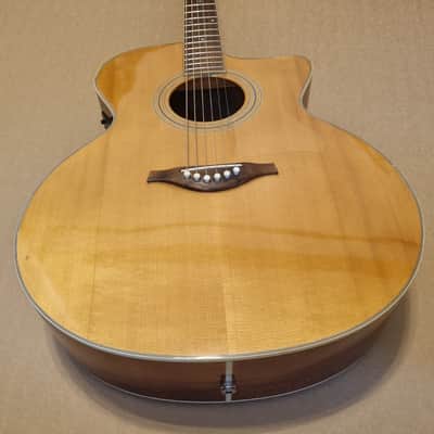 Hofner HA-JC03 Jumbo Electro Acoustic Guitar Solid Spruce Top image 4