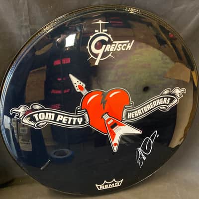 Steve Ferrone's, Tom Petty and the Heartbreakers 24" Remo/Gretsch Logo Bass Drum Front Head, Autographed! - Black image 3