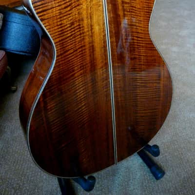 Eastman AC508CE Grand Concert 2011 w/Slotted Headstock Engelmann Spruce, Mahogany B & S  w/case image 2