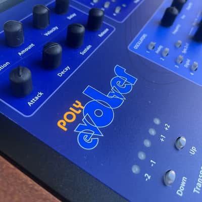 Dave Smith Instruments Poly Evolver 61-Key 4-Voice Polyphonic Synthesizer 2005 - 2011 - Blue with Wood Sides image 3