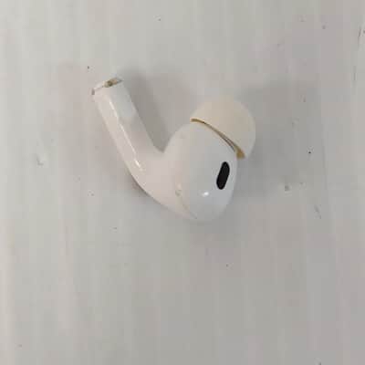 Apple A2700 Airpods Pro Gen 2 image 7