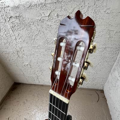 Jesus Marzal Luthier Estudio 1983 image 3