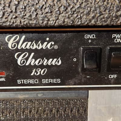 Peavey Classic Chorus 130 2x12" 130-Watt Combo Community Speakers image 2