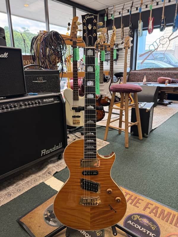 Gibson Nighthawk Standard ST-2 1992 - 1999 - Trans Amber image 1
