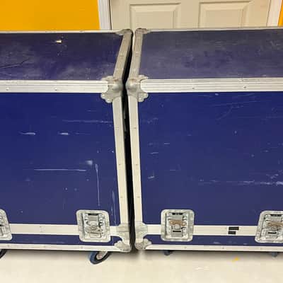 ABM 410T 8om 600w ABM ABM 115 8ohm 300w 2009 with ATA travel cases and padded covers image 5