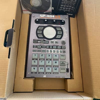 Immagine Roland SP-404SX Linear Wave Sampler 2009 - 2017 - Black - 5