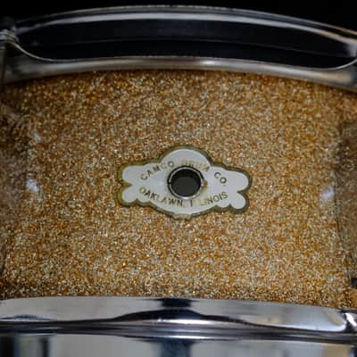 Camco Tuxedo Studio Model 14" x 5" snare drum 1960's - Champagne Sparkle image 8