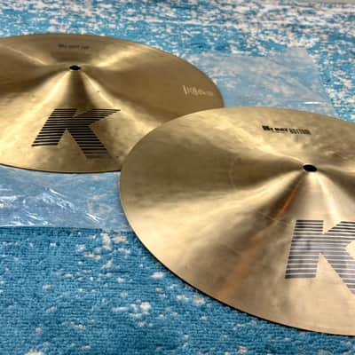 CLEAN LIGHT 14” Zildjian K Hihats 1027g 1370g image 10