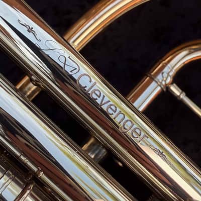 Dürk LD Clevenger with Hand-Hammered Bell - F/Bb Double French Horn - Gold Brass - Detachable Bell - Unlacquered Finish image 8